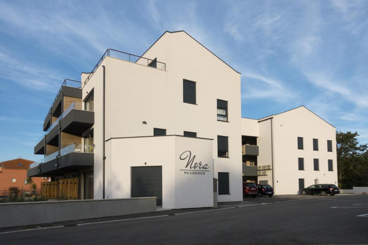 Garden Apartment Medulin Exterior photo
